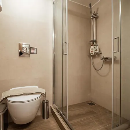 Апартаменти Cretan Sea View 8mins To Beach, Old Town, *