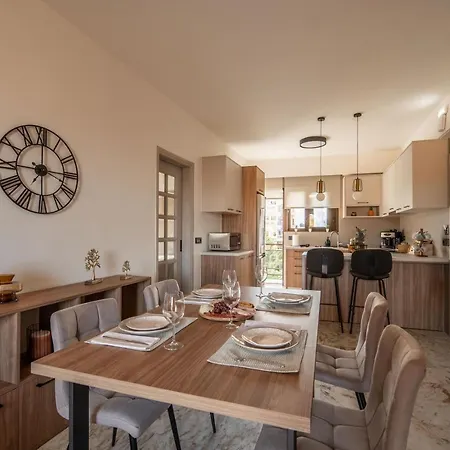 Cretan Sea View 8mins To Beach, Old Town, * Hanya