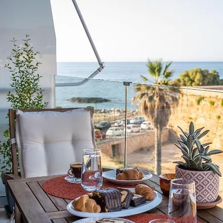 Cretan Sea View 8mins To Beach, Old Town,