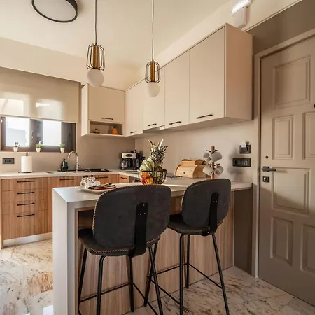 Apartment Cretan Sea View 10mins To Beach, Old Town, *