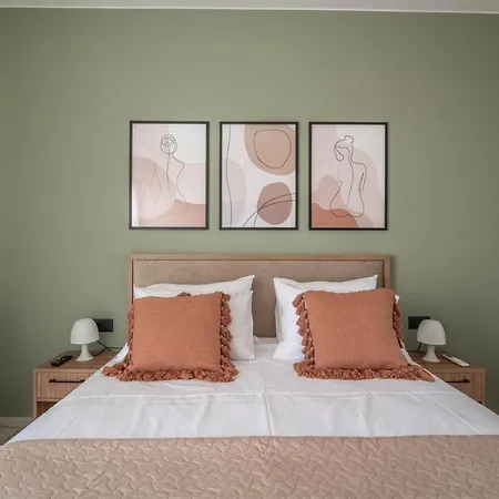 Cretan Sea View 8mins To Beach, Old Town, Appartamento *